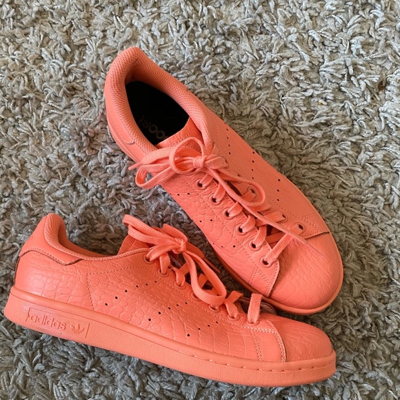 stan smith salmon pink